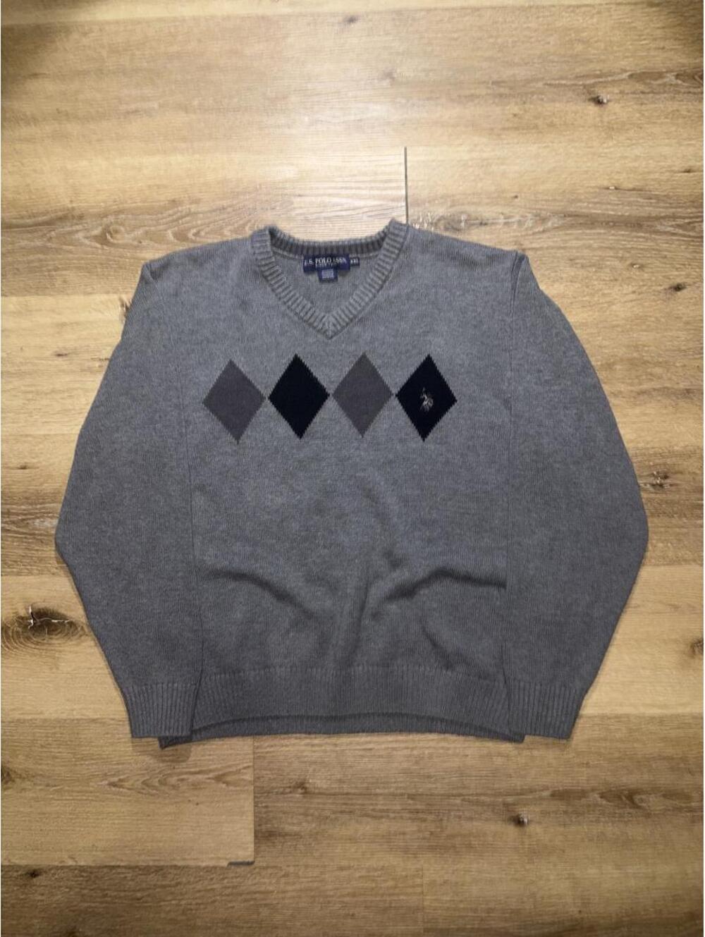 U.S. Polo Assn. Men’s XXL Gray Argyle V-Neck Sweater